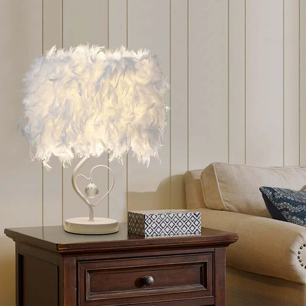 Bedside Reading Room Sitting Room Heart Shape Feather Crystal Table Lamp for Bedroom Light Art Deco Home Planetarium